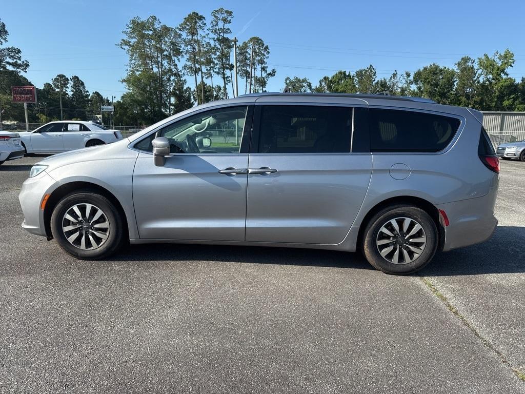 used 2021 Chrysler Pacifica car, priced at $20,495
