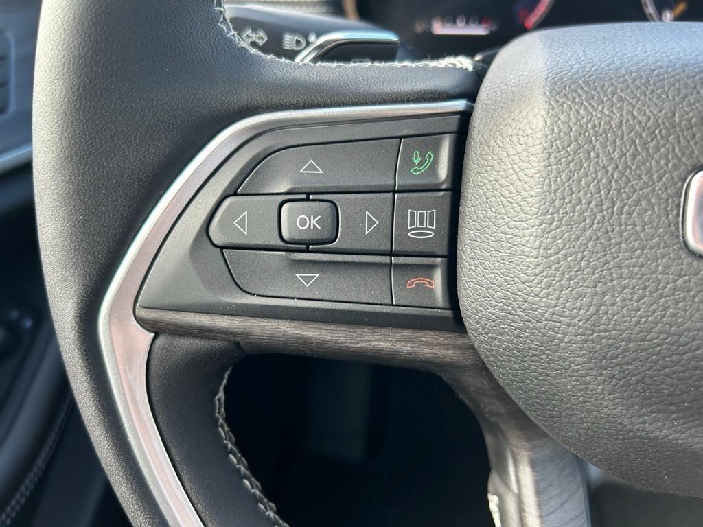 new 2025 Jeep Grand Cherokee L car, priced at $45,509