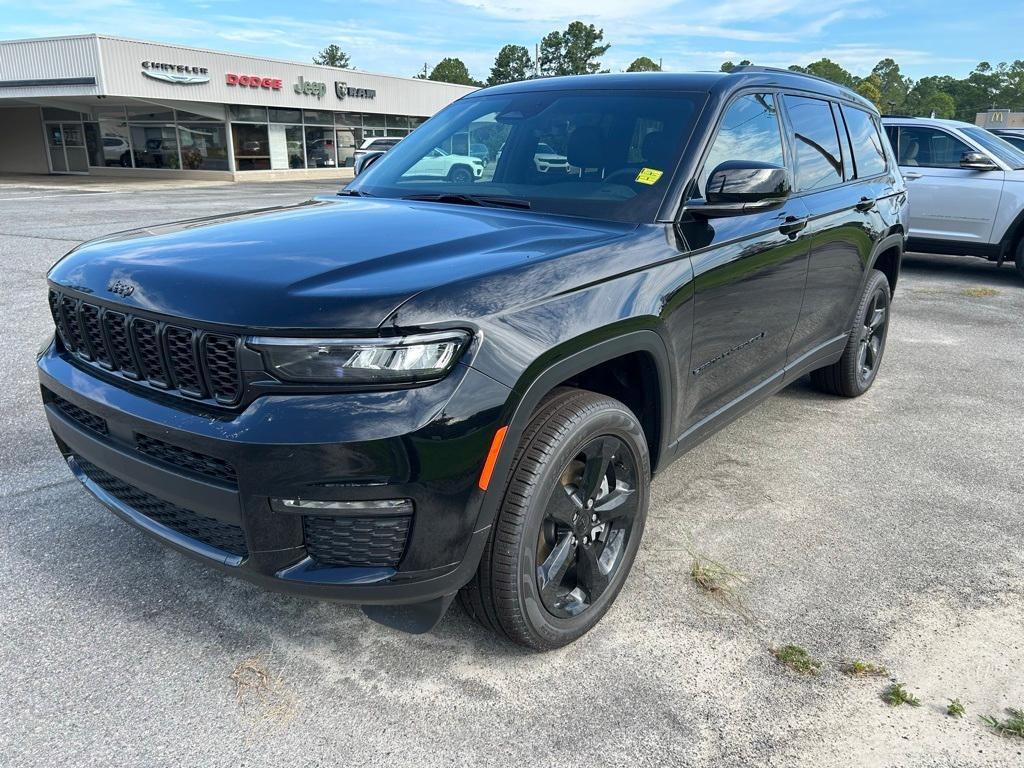 new 2025 Jeep Grand Cherokee L car, priced at $45,509