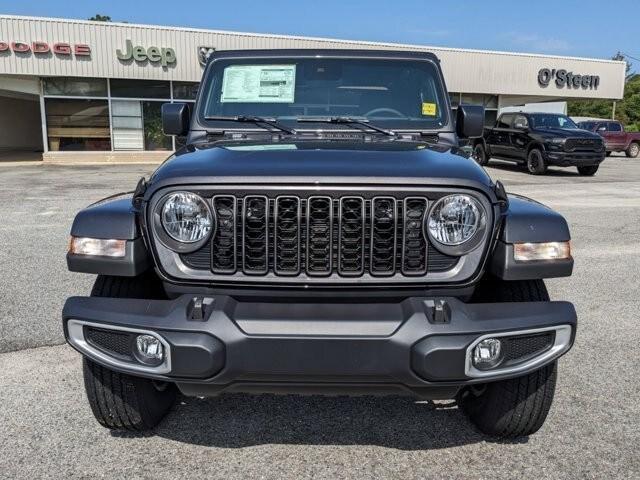 new 2024 Jeep Gladiator car, priced at $46,372