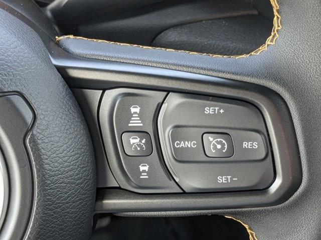 new 2024 Jeep Gladiator car, priced at $45,211