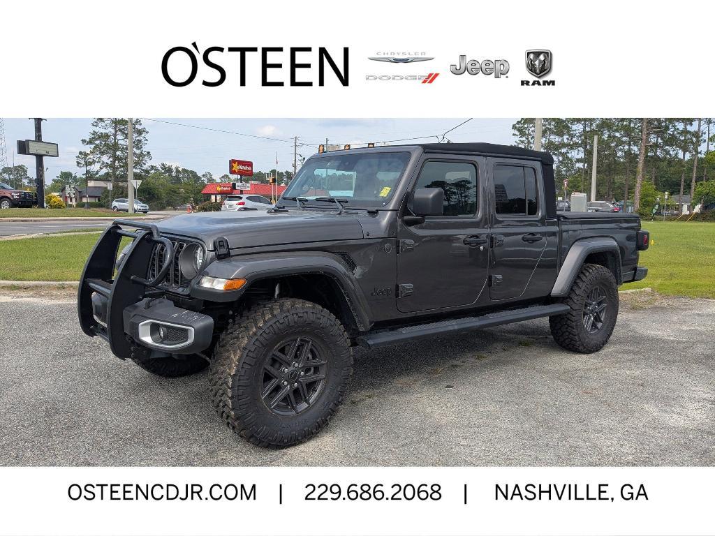 new 2024 Jeep Gladiator car, priced at $46,886