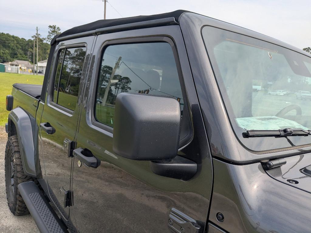 new 2024 Jeep Gladiator car, priced at $46,886