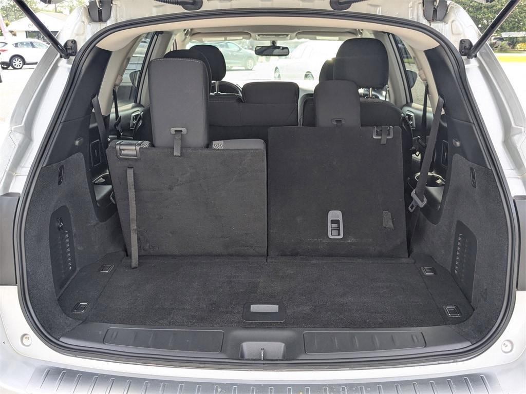 used 2020 Nissan Pathfinder car, priced at $21,795