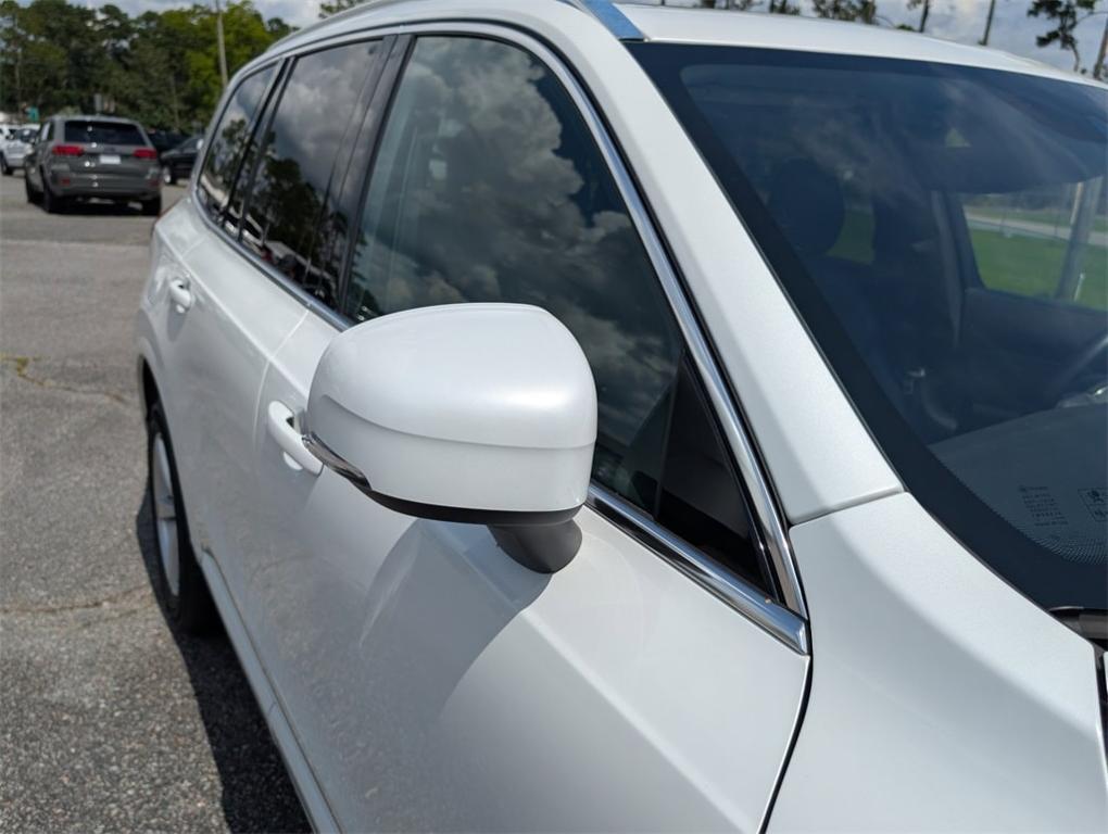 used 2020 Volvo XC90 car, priced at $20,795
