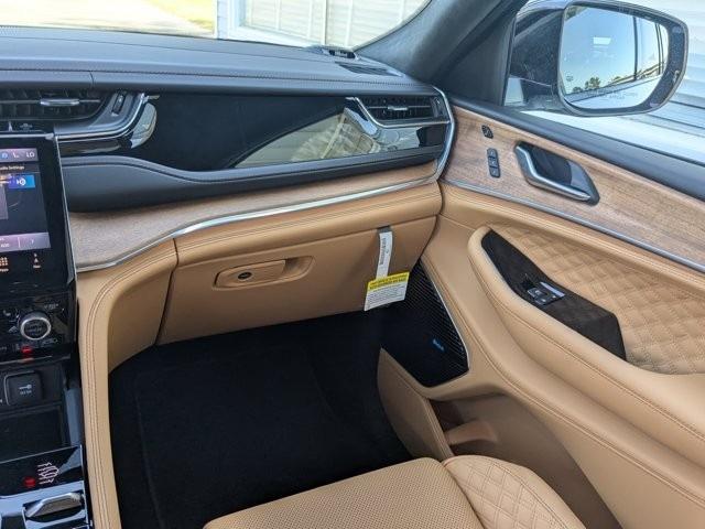 new 2025 Jeep Grand Cherokee car, priced at $60,238