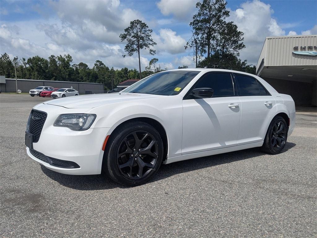 used 2020 Chrysler 300 car, priced at $14,495