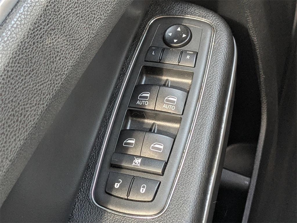 used 2020 Chrysler 300 car, priced at $14,495