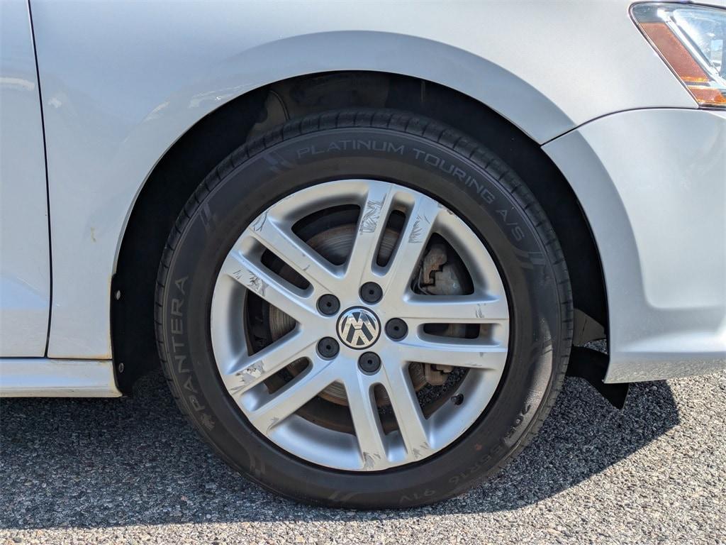 used 2017 Volkswagen Jetta car, priced at $9,495