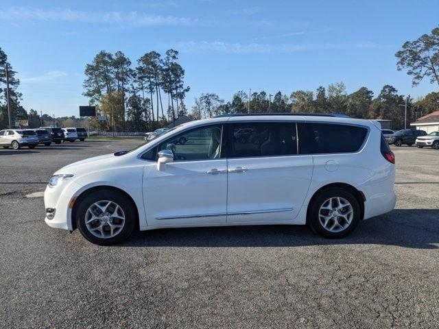 used 2020 Chrysler Pacifica car, priced at $24,995