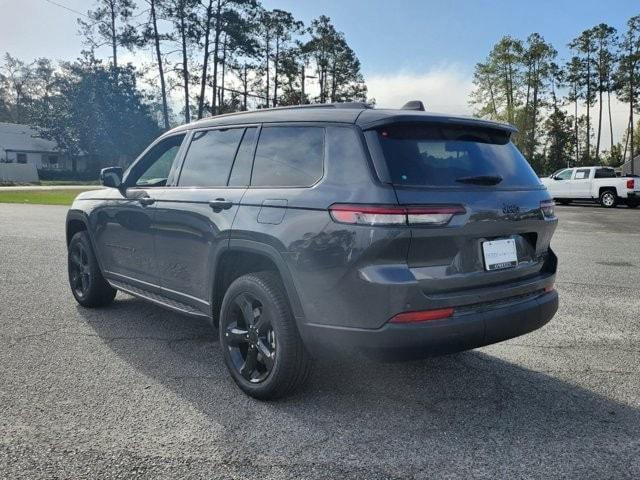 new 2024 Jeep Grand Cherokee L car, priced at $40,995