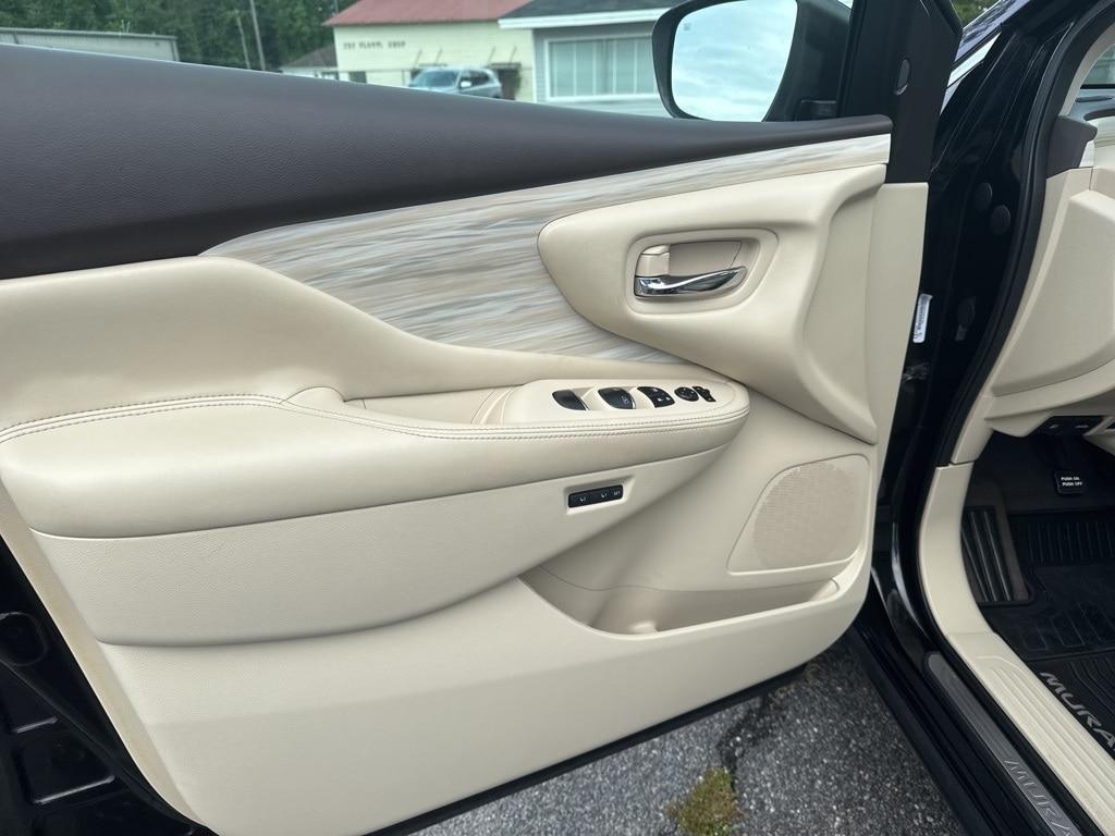 used 2017 Nissan Murano car, priced at $12,895