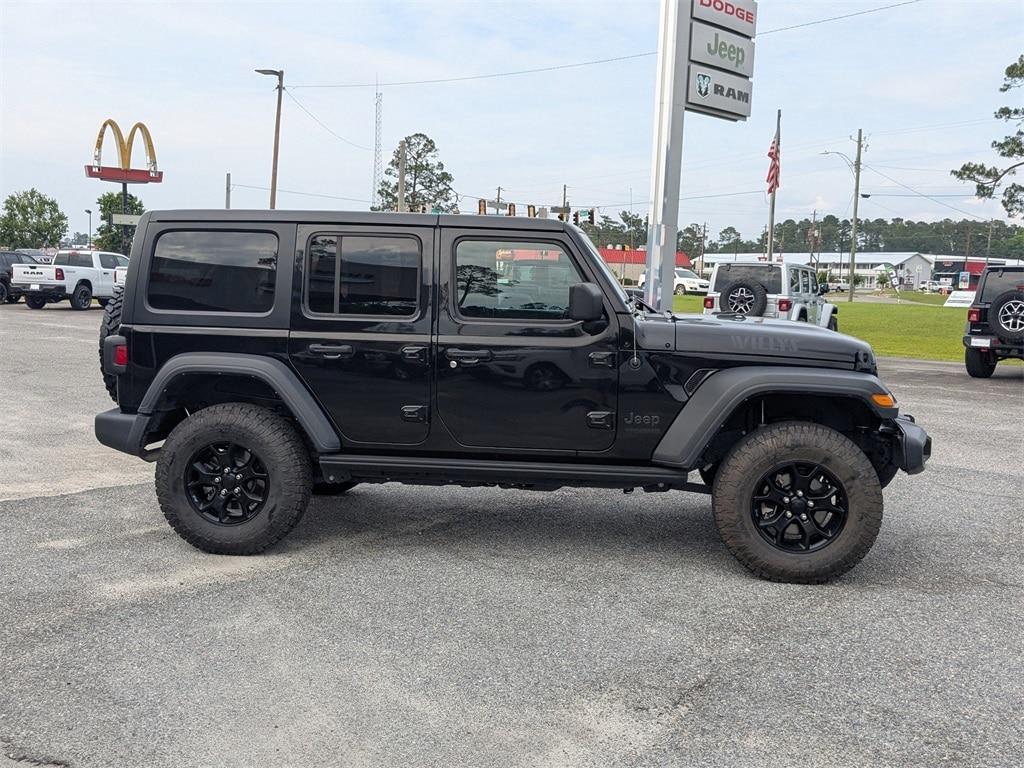 used 2021 Jeep Wrangler Unlimited car, priced at $31,282