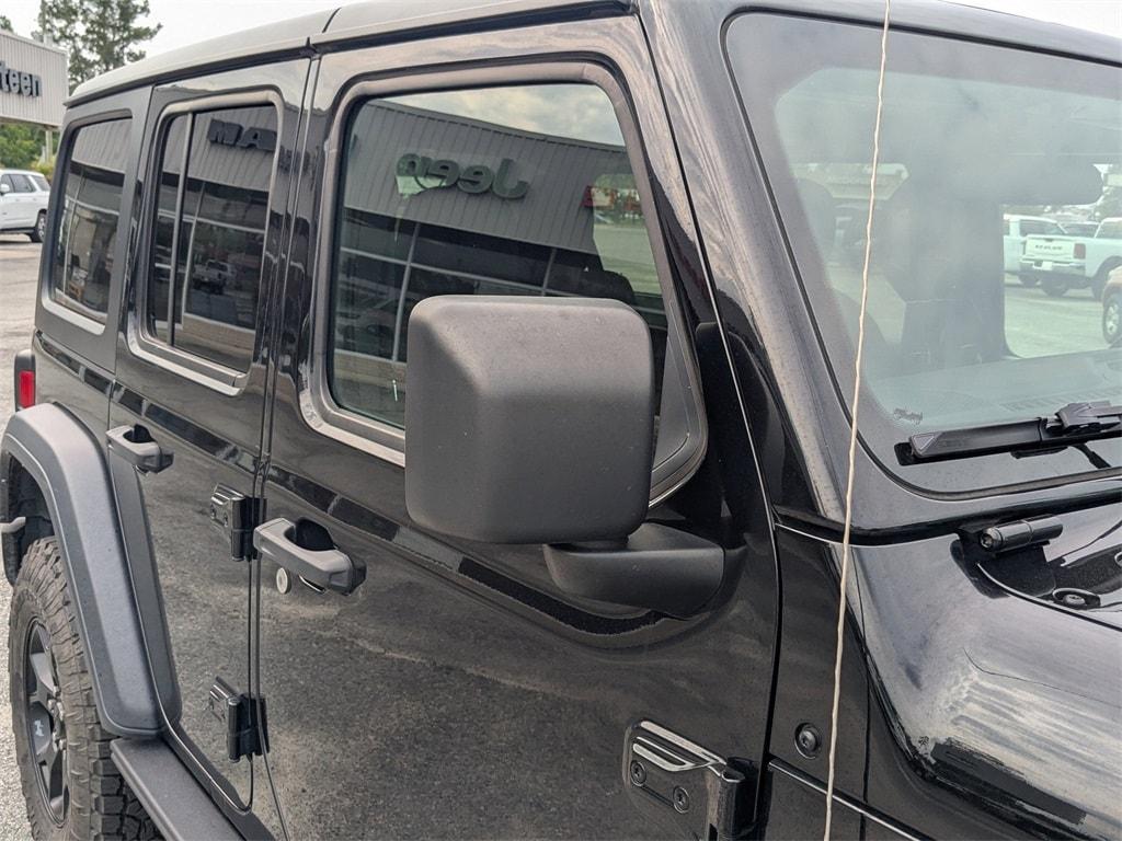 used 2021 Jeep Wrangler Unlimited car, priced at $31,282