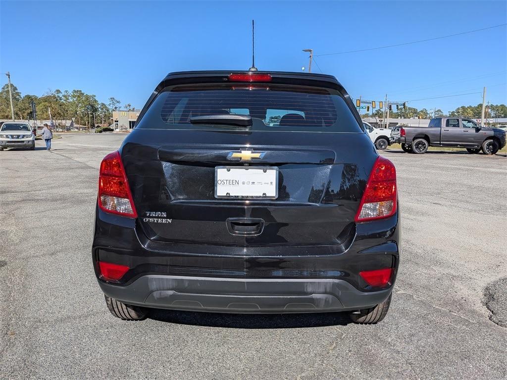 used 2020 Chevrolet Trax car, priced at $10,895