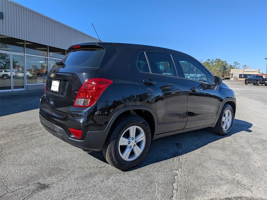 used 2020 Chevrolet Trax car, priced at $10,895