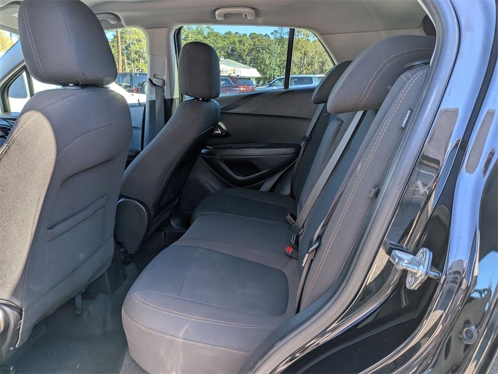 used 2020 Chevrolet Trax car, priced at $10,895