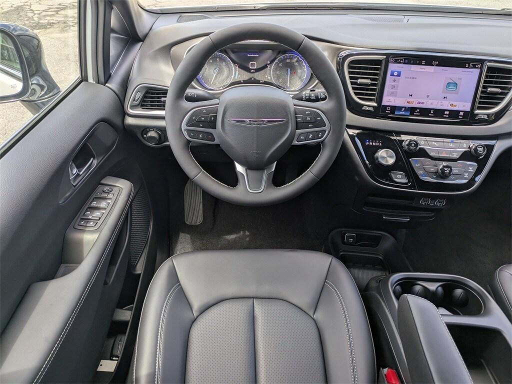 new 2025 Chrysler Voyager car, priced at $40,831