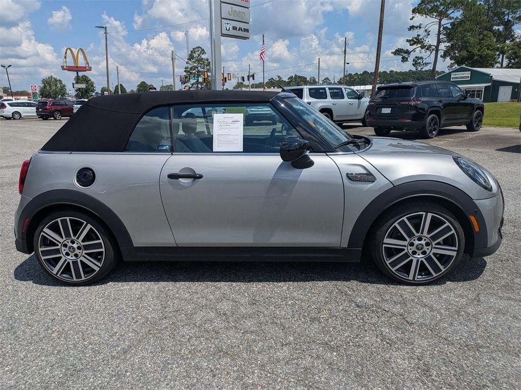 used 2024 MINI Convertible car, priced at $28,995