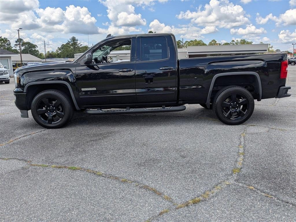 used 2018 GMC Sierra 1500 car, priced at $22,495