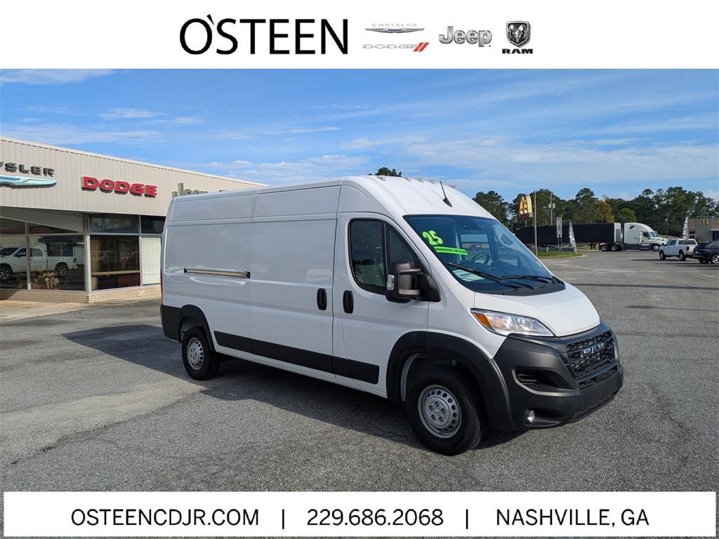 new 2025 Ram ProMaster 2500 car, priced at $49,806