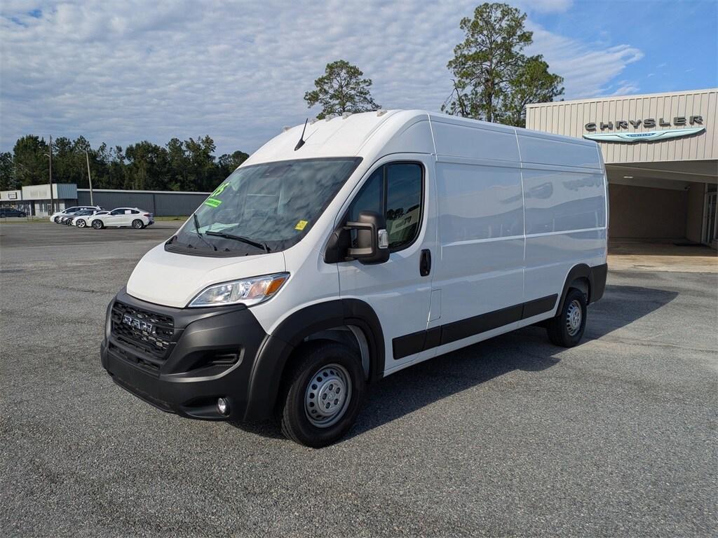 new 2025 Ram ProMaster 2500 car, priced at $49,806