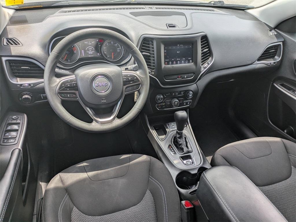 used 2021 Jeep Cherokee car, priced at $16,795