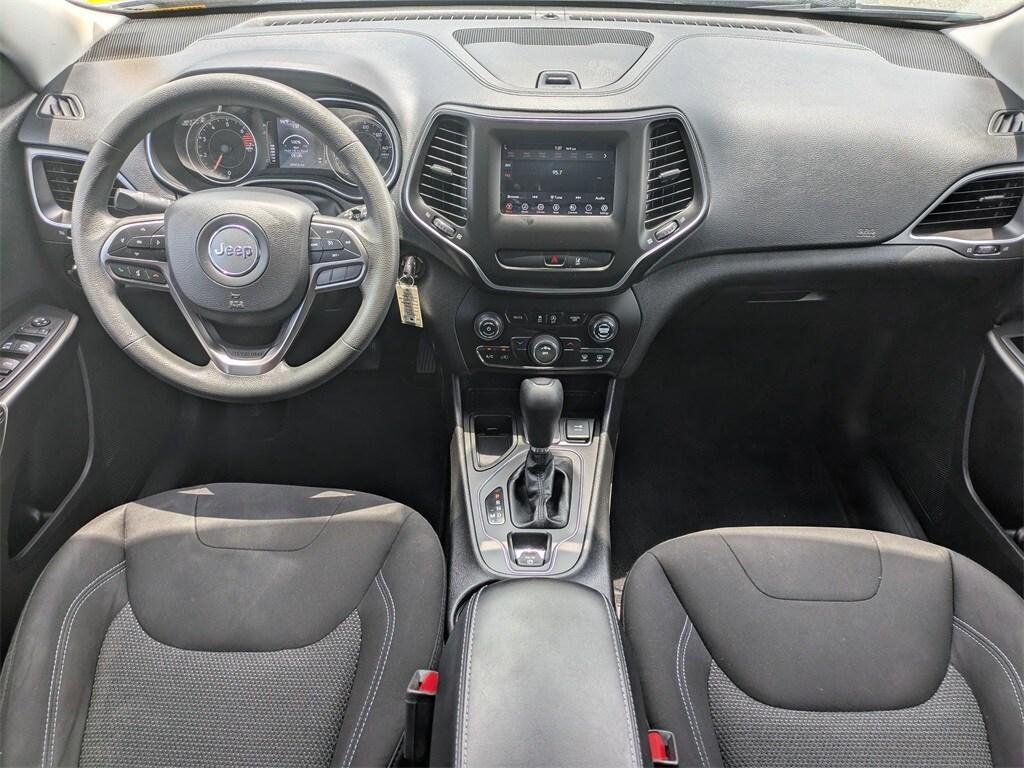 used 2021 Jeep Cherokee car, priced at $17,495