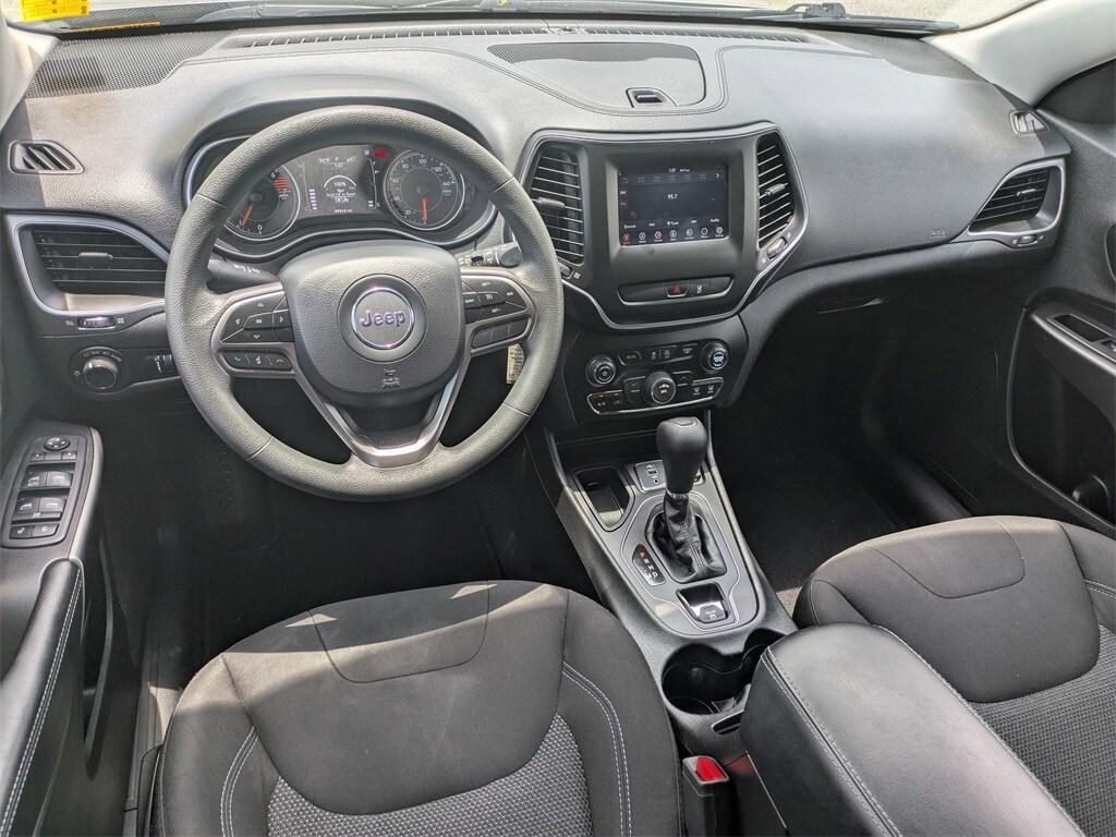 used 2021 Jeep Cherokee car, priced at $17,495