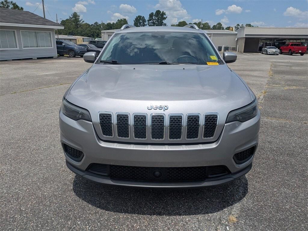 used 2021 Jeep Cherokee car, priced at $17,495