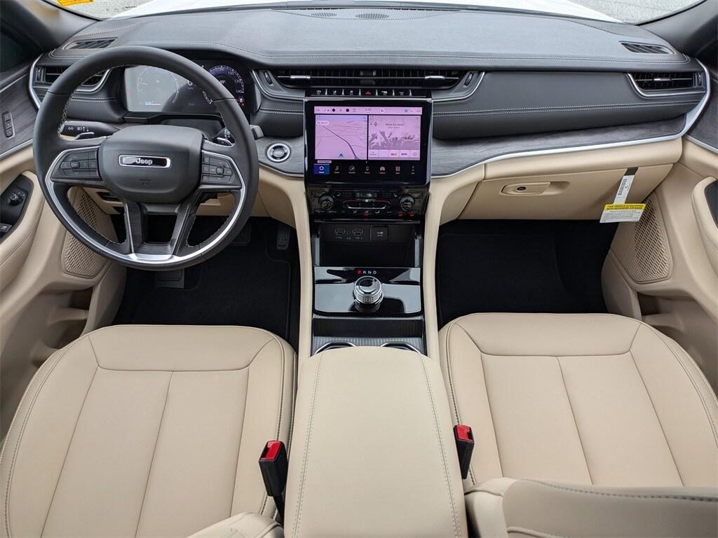new 2025 Jeep Grand Cherokee L car, priced at $43,261