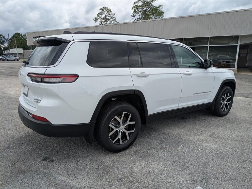 new 2025 Jeep Grand Cherokee L car, priced at $43,261