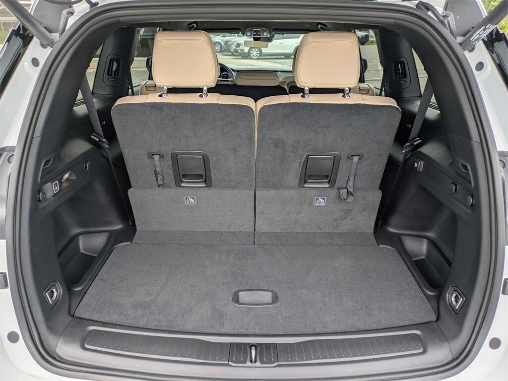 new 2025 Jeep Grand Cherokee L car, priced at $43,261