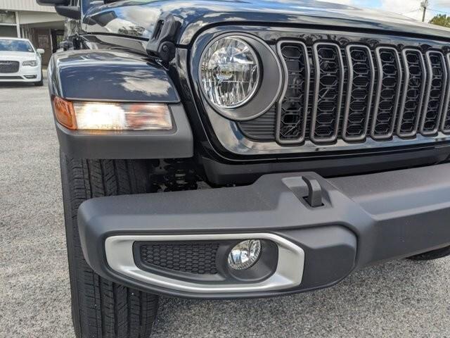 new 2024 Jeep Gladiator car, priced at $38,712