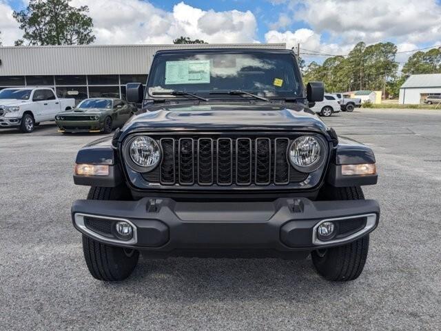 new 2024 Jeep Gladiator car, priced at $38,712