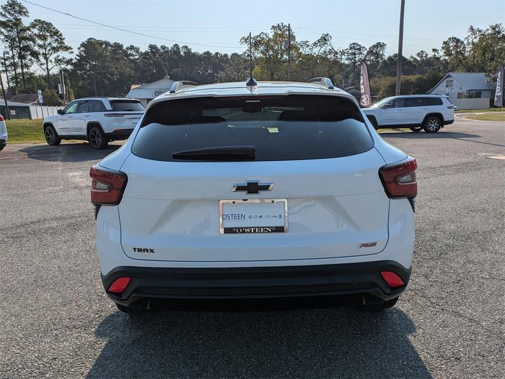 used 2025 Chevrolet Trax car, priced at $23,995
