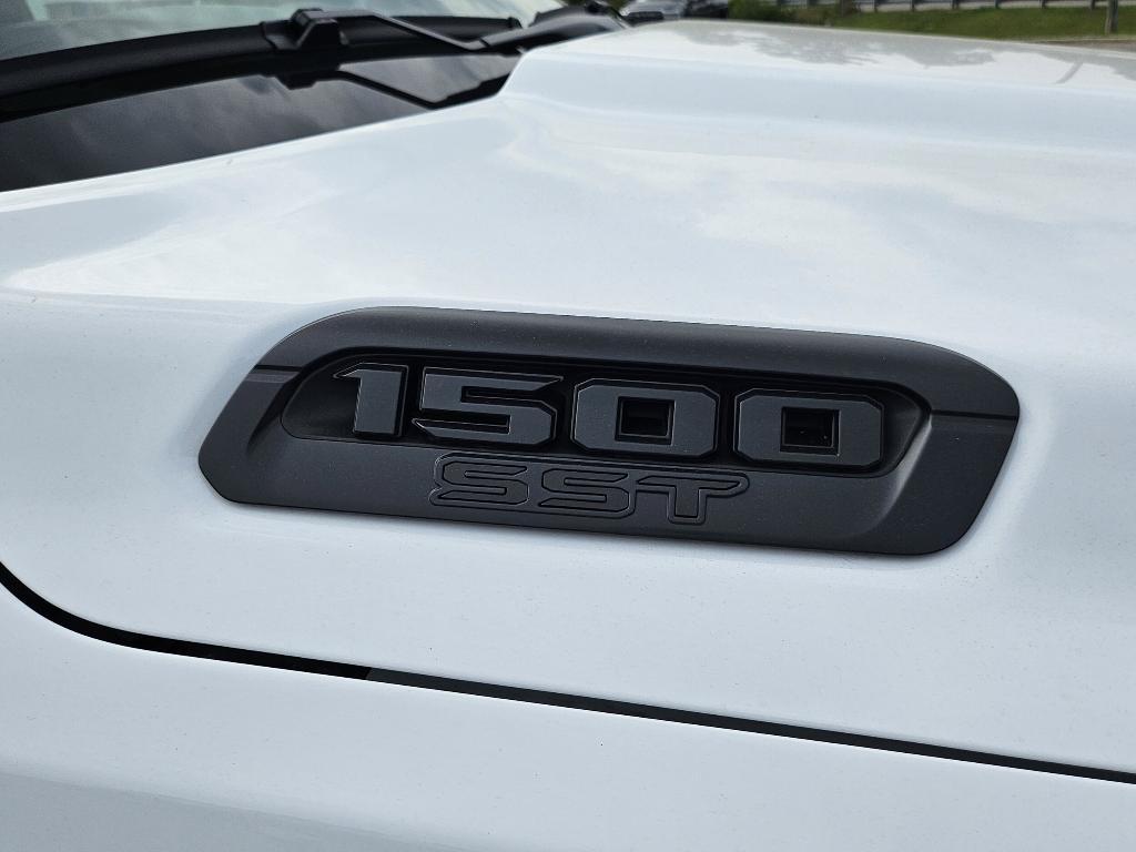 new 2025 Ram 1500 car, priced at $48,544