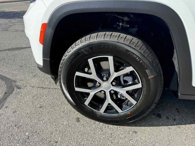 new 2025 Jeep Grand Cherokee L car, priced at $45,372