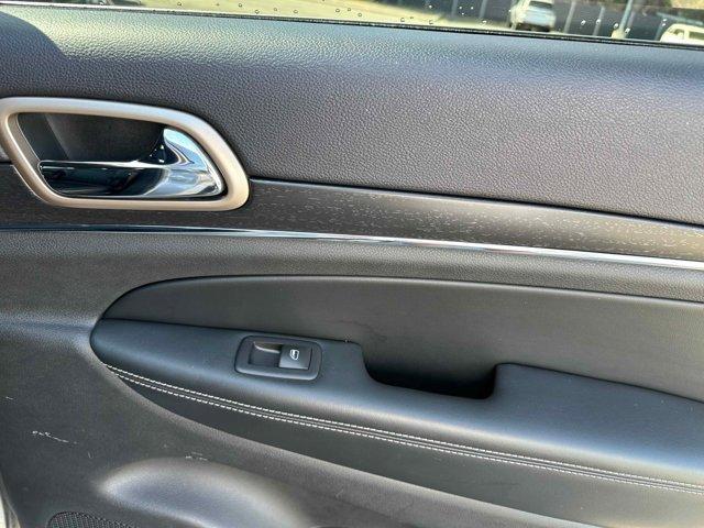 used 2015 Jeep Grand Cherokee car, priced at $13,997