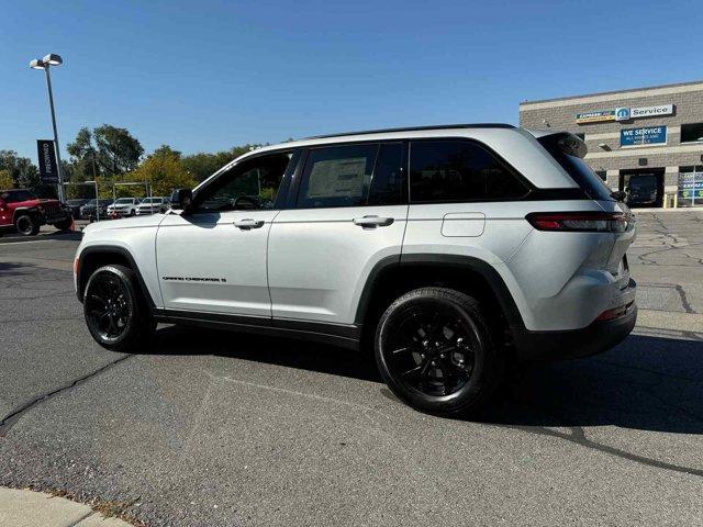 new 2025 Jeep Grand Cherokee car, priced at $41,289