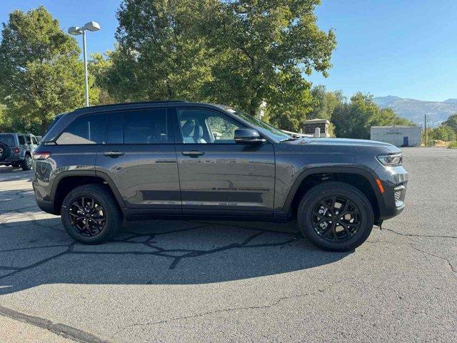 new 2025 Jeep Grand Cherokee car, priced at $41,289