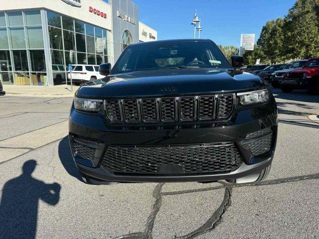 new 2025 Jeep Grand Cherokee car, priced at $41,289