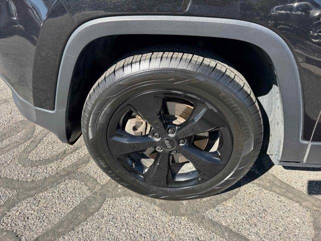 used 2016 Jeep Cherokee car, priced at $12,173