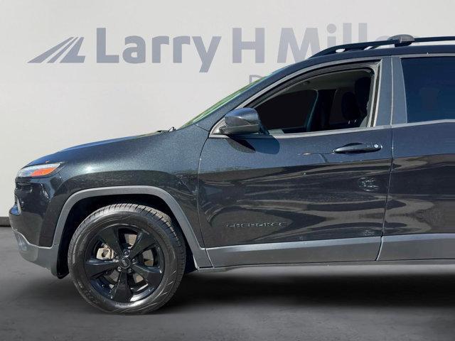 used 2016 Jeep Cherokee car, priced at $12,173