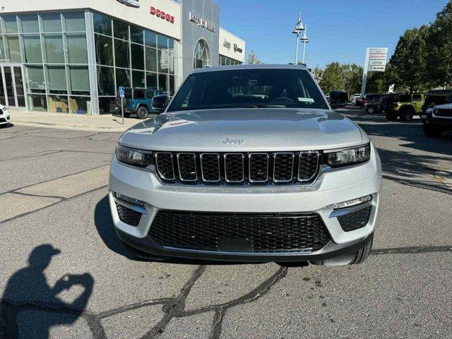 new 2025 Jeep Grand Cherokee car, priced at $42,448