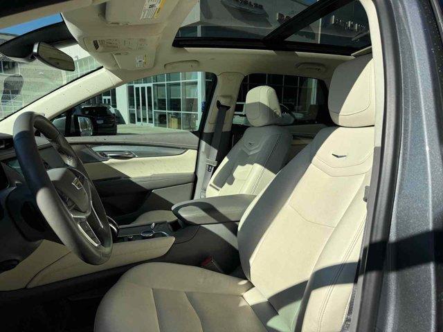 used 2021 Cadillac XT5 car, priced at $27,545