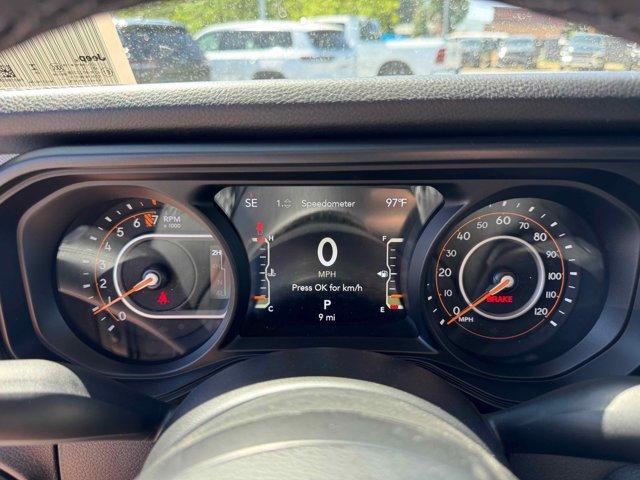 new 2025 Jeep Gladiator car, priced at $46,841