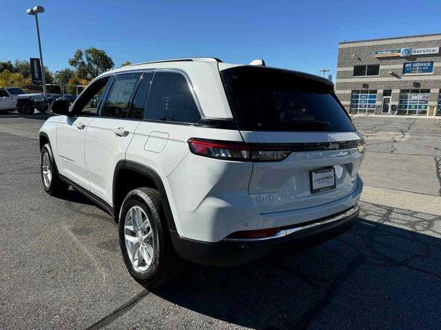 new 2025 Jeep Grand Cherokee car, priced at $37,555