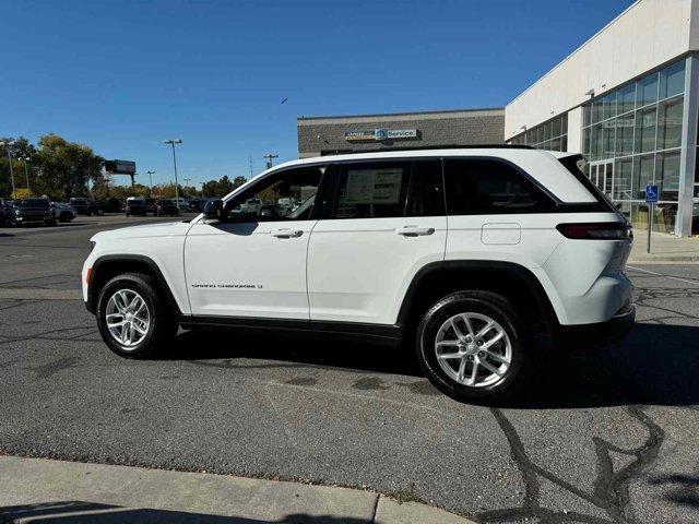 new 2025 Jeep Grand Cherokee car, priced at $37,555