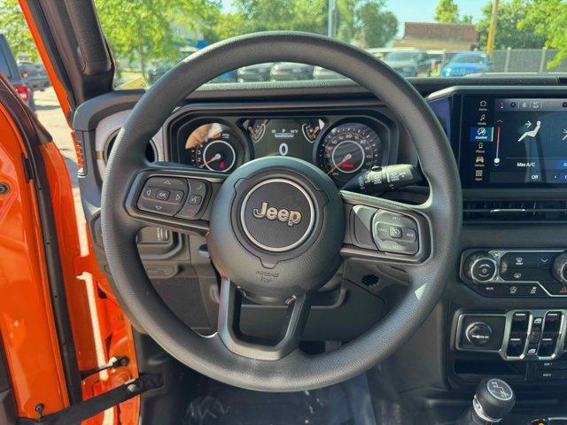 new 2025 Jeep Wrangler car, priced at $43,064